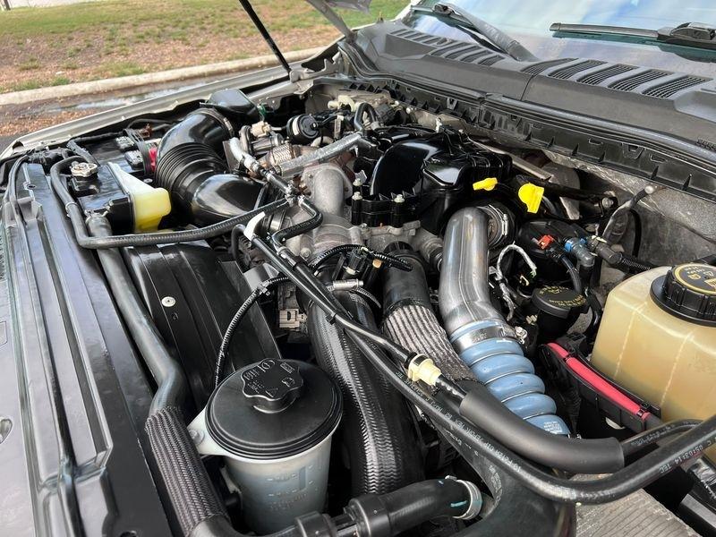 Ford F-250 SD Lariat Crew Cab 4WD 2019