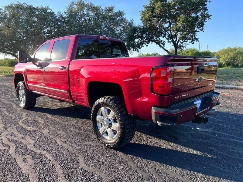 Chevrolet Silverado 2500HD LTZ Crew Cab Long Box 4WD 2019