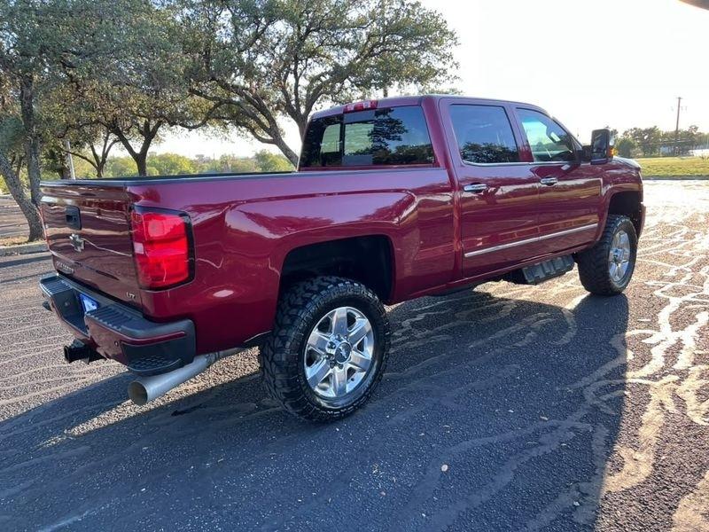 Chevrolet Silverado 2500HD LTZ Crew Cab Long Box 4WD 2019