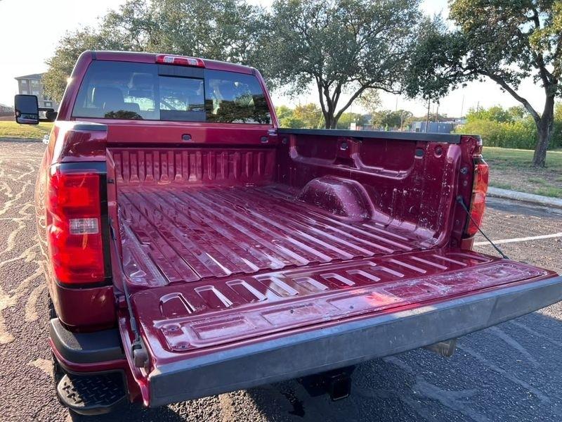 Chevrolet Silverado 2500HD LTZ Crew Cab Long Box 4WD 2019