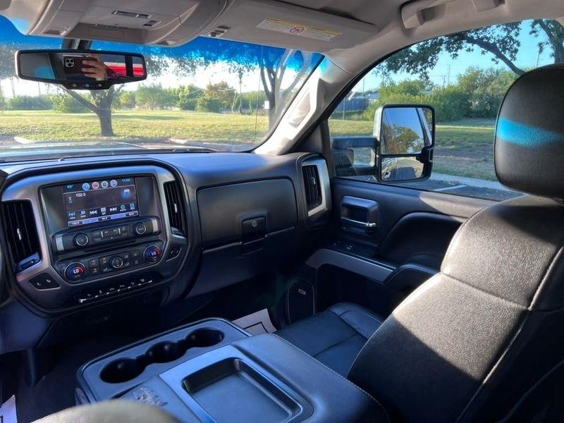 Chevrolet Silverado 2500HD LTZ Crew Cab Long Box 4WD 2019