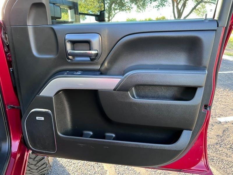 Chevrolet Silverado 2500HD LTZ Crew Cab Long Box 4WD 2019