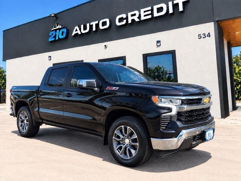 2024 Chevrolet Silverado 1500 LT Crew Cab 4WD