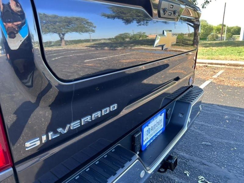 Chevrolet Silverado 1500 LT Crew Cab 4WD 2024