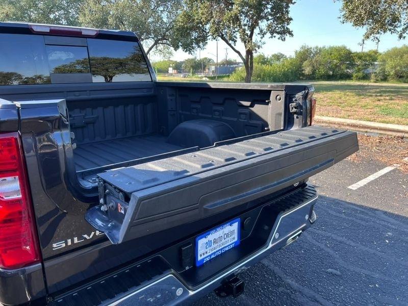 Chevrolet Silverado 1500 LT Crew Cab 4WD 2024