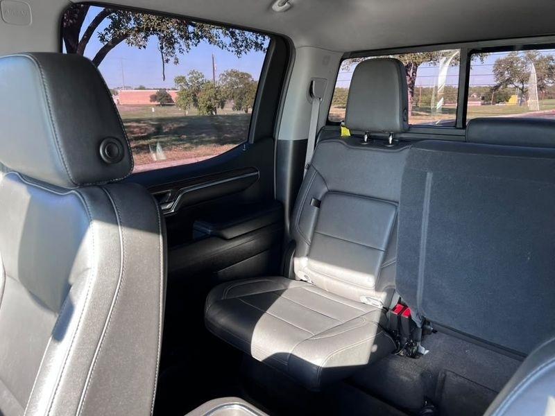 Chevrolet Silverado 1500 LT Crew Cab 4WD 2024