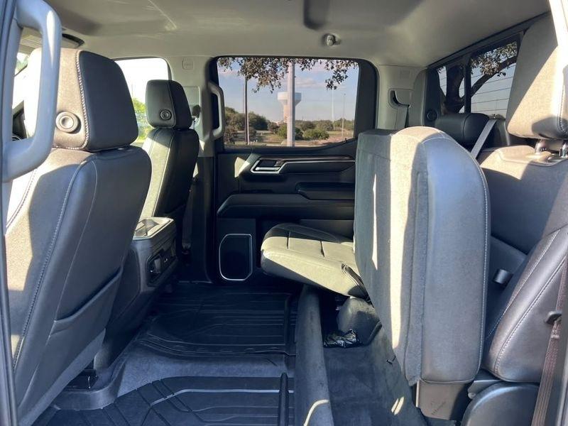 Chevrolet Silverado 1500 LT Crew Cab 4WD 2024