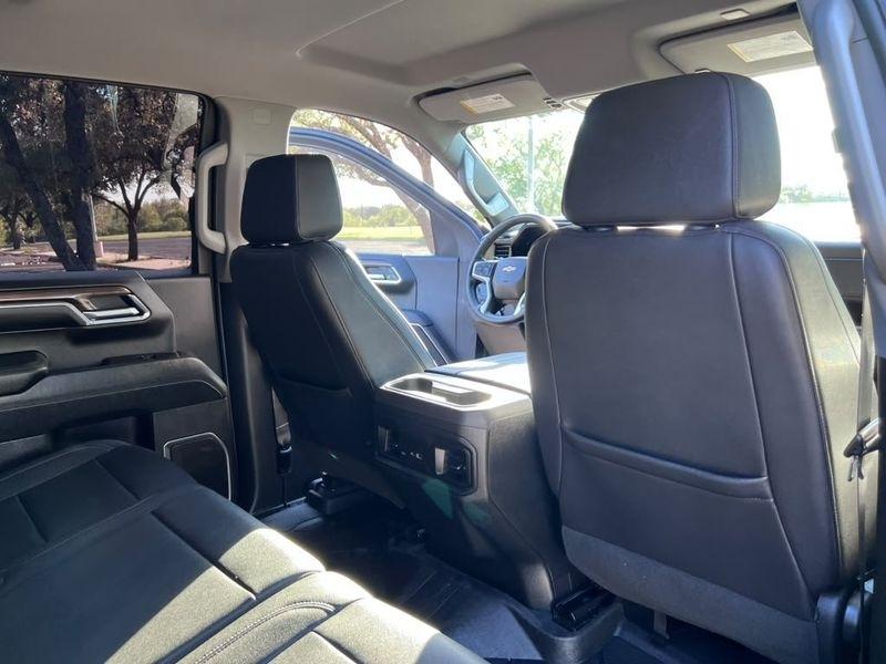 Chevrolet Silverado 1500 LT Crew Cab 4WD 2024