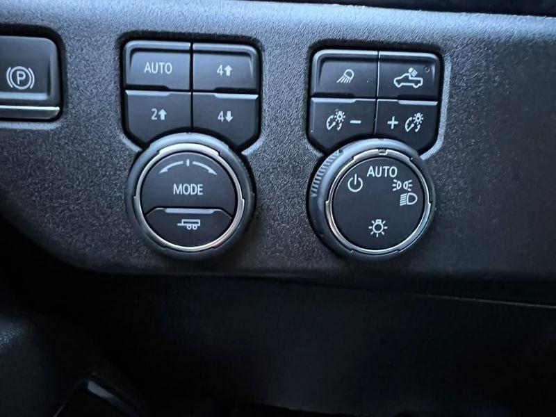 Chevrolet Silverado 1500 LT Crew Cab 4WD 2024