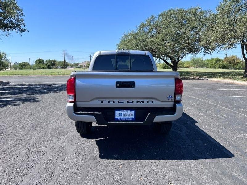 Toyota Tacoma SR5 Double Cab Long Bed I4 6AT 2WD 2020