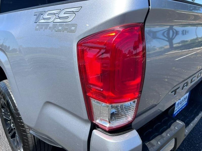 Toyota Tacoma SR5 Double Cab Long Bed I4 6AT 2WD 2020