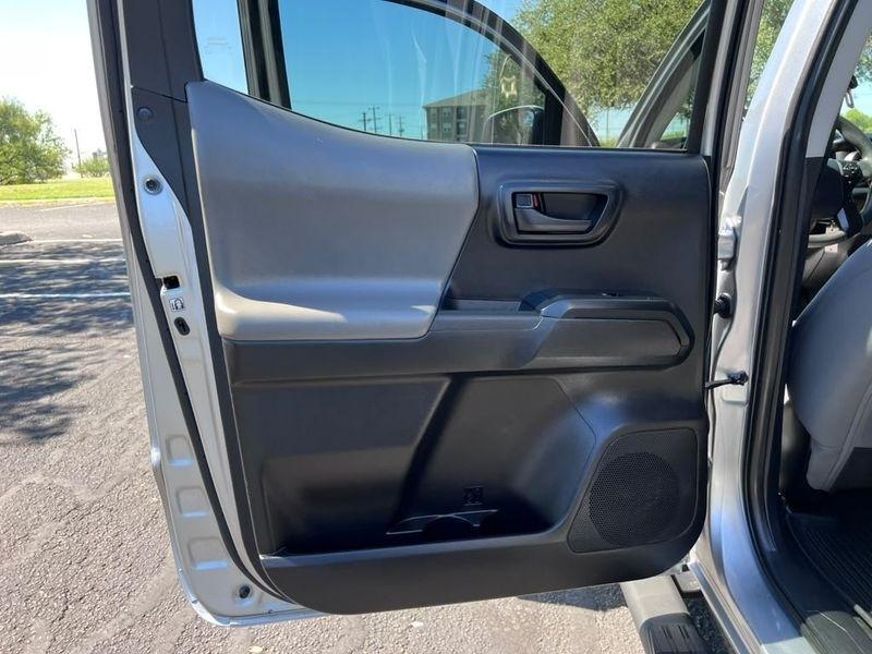 Toyota Tacoma SR5 Double Cab Long Bed I4 6AT 2WD 2020
