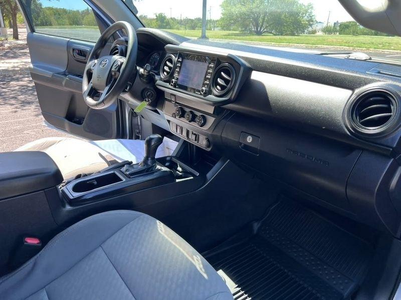 Toyota Tacoma SR5 Double Cab Long Bed I4 6AT 2WD 2020