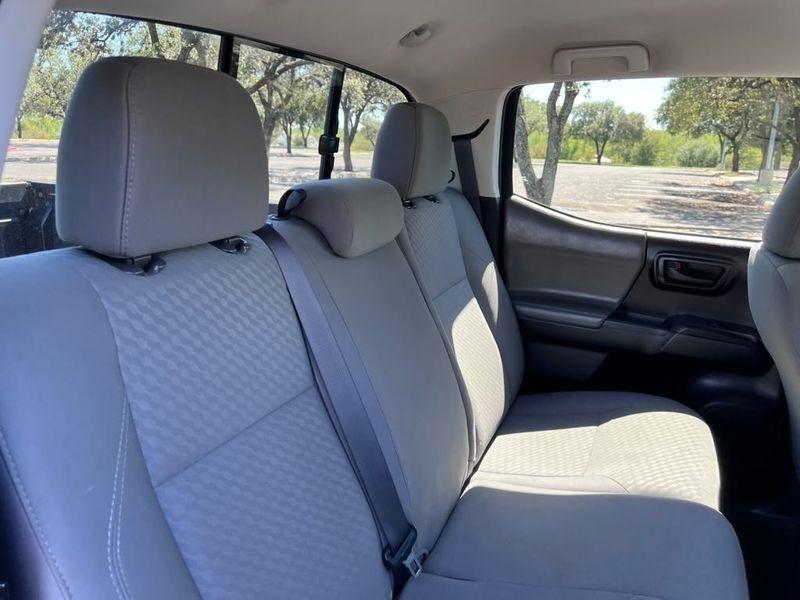 Toyota Tacoma SR5 Double Cab Long Bed I4 6AT 2WD 2020