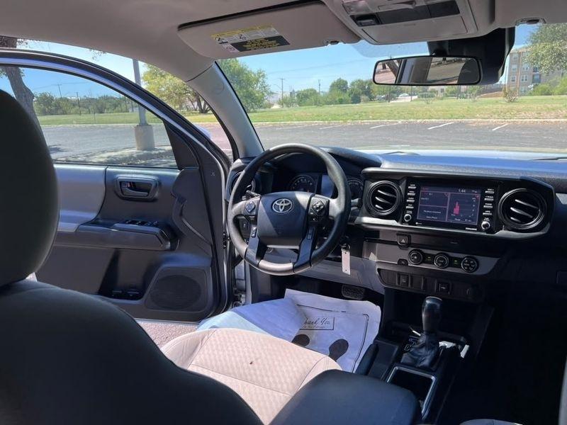 Toyota Tacoma SR5 Double Cab Long Bed I4 6AT 2WD 2020