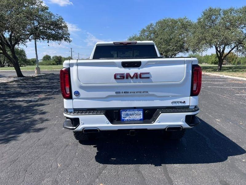 GMC Sierra 1500 AT4 Crew Cab Long Box 4WD 2020