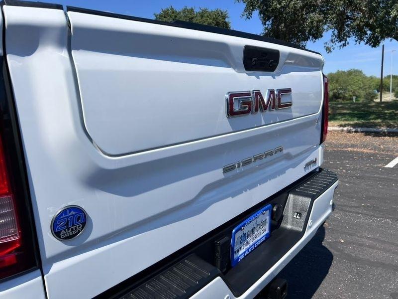 GMC Sierra 1500 AT4 Crew Cab Long Box 4WD 2020