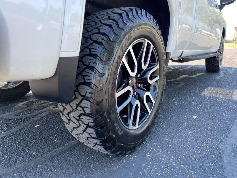 GMC Sierra 1500 AT4 Crew Cab Long Box 4WD 2020