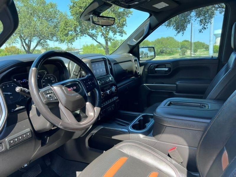 GMC Sierra 1500 AT4 Crew Cab Long Box 4WD 2020