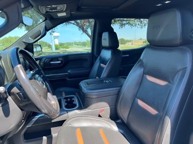 GMC Sierra 1500 AT4 Crew Cab Long Box 4WD 2020