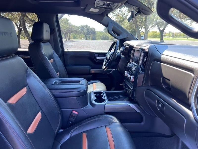 GMC Sierra 1500 AT4 Crew Cab Long Box 4WD 2020