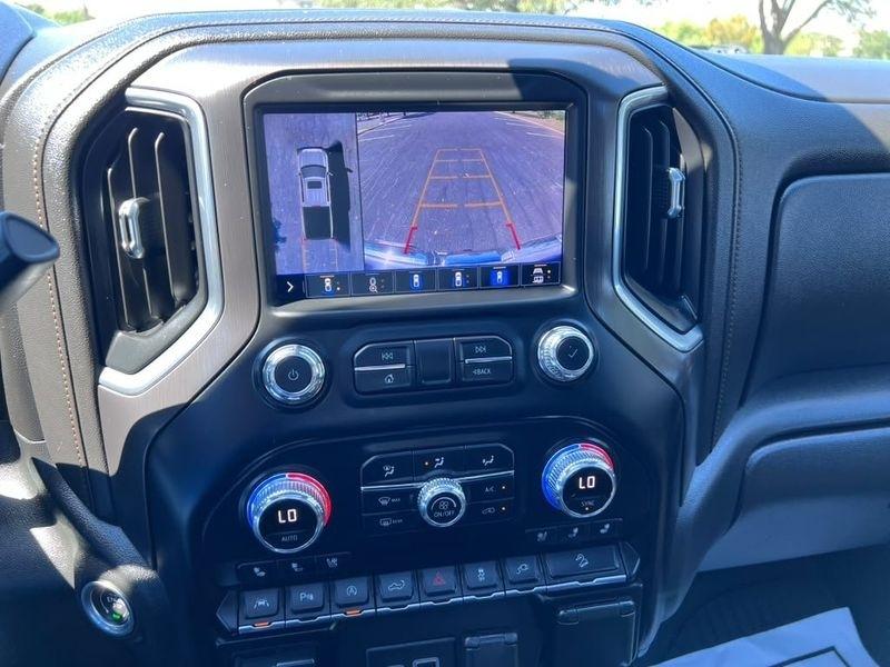 GMC Sierra 1500 AT4 Crew Cab Long Box 4WD 2020