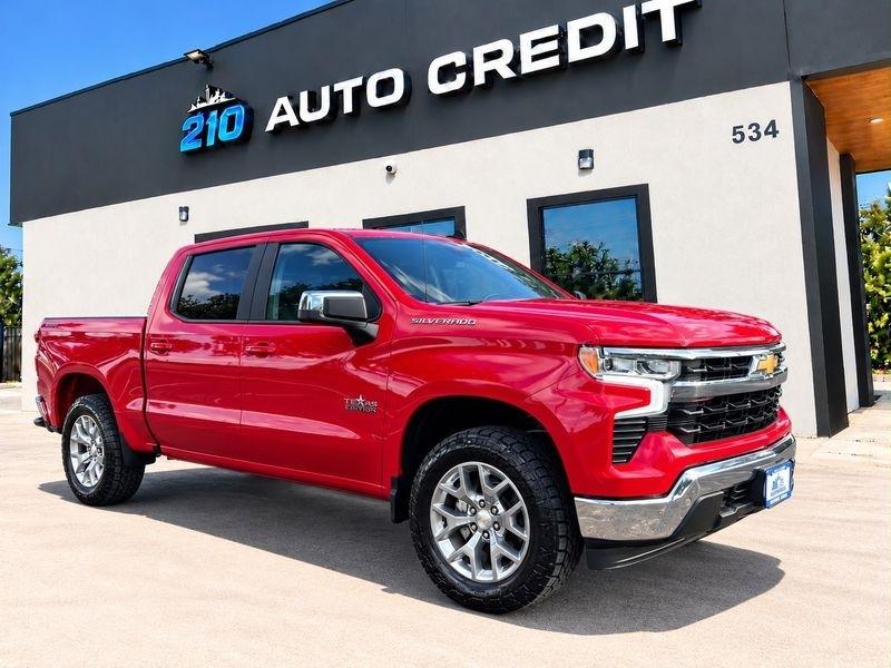 2026 Chevrolet Silverado 1500 LT Crew Cab 2WD