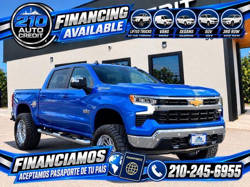 2025 Chevrolet Silverado 1500 LT Crew Cab 2WD