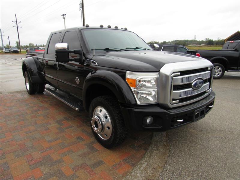 Ford F-450 SD XL Crew Cab DRW 4WD 2016 Ford F-450 SD XL Crew Cab DRW 4WD 2016