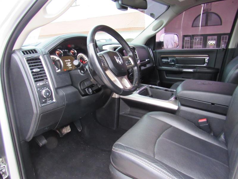 RAM 2500 Laramie Crew Cab SWB 4WD 2018