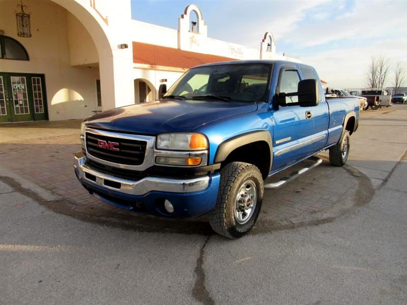 GMC Sierra 2500HD SLE Ext. Cab Long Bed 2WD 2004
