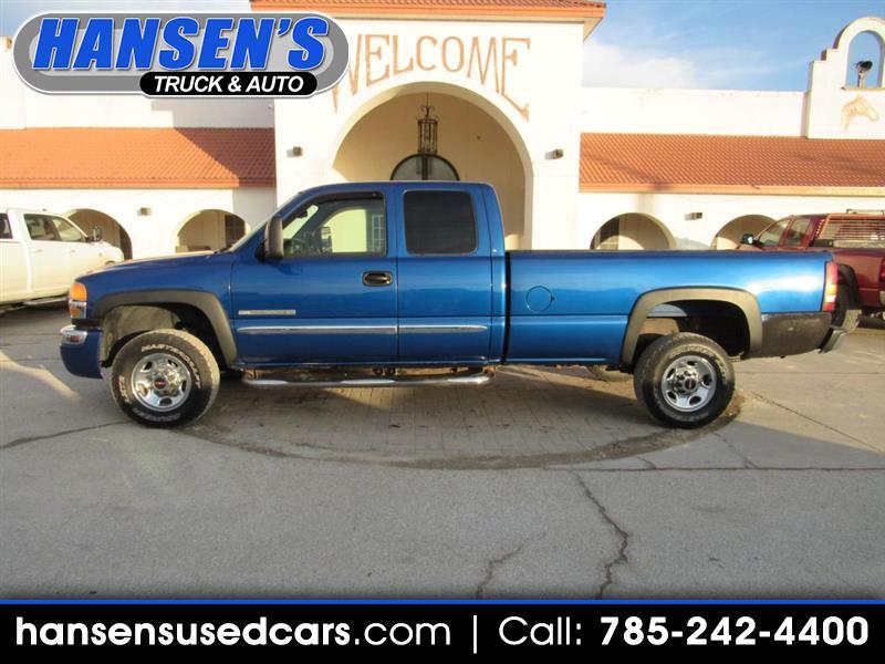 2004 GMC Sierra 2500HD SLE Ext. Cab Long Bed 2WD