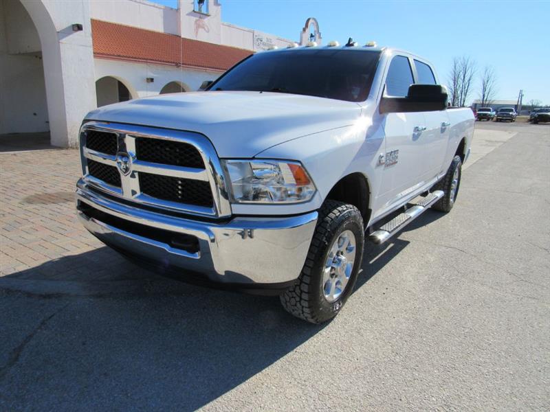 RAM 2500 SLT Crew Cab SWB 4WD 2016