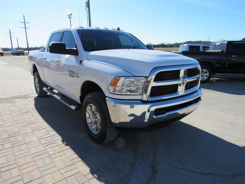 RAM 2500 SLT Crew Cab SWB 4WD 2016