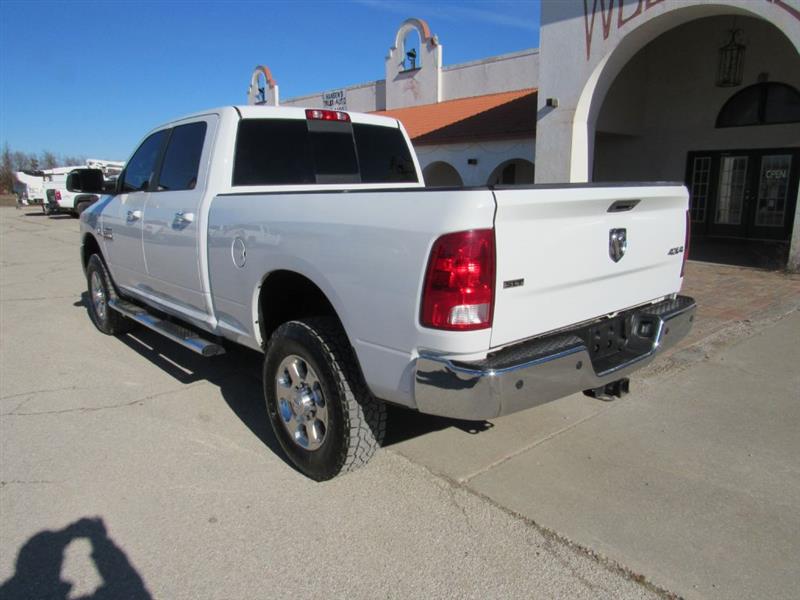 RAM 2500 SLT Crew Cab SWB 4WD 2016