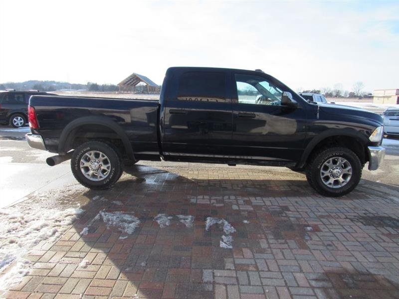 RAM 2500 Tradesman Crew Cab SWB 4WD 2013