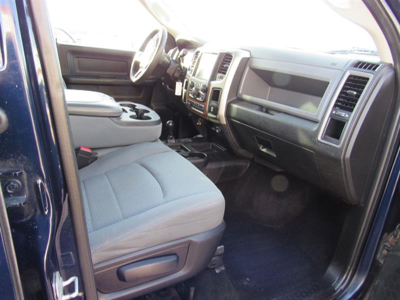 RAM 2500 Tradesman Crew Cab SWB 4WD 2013