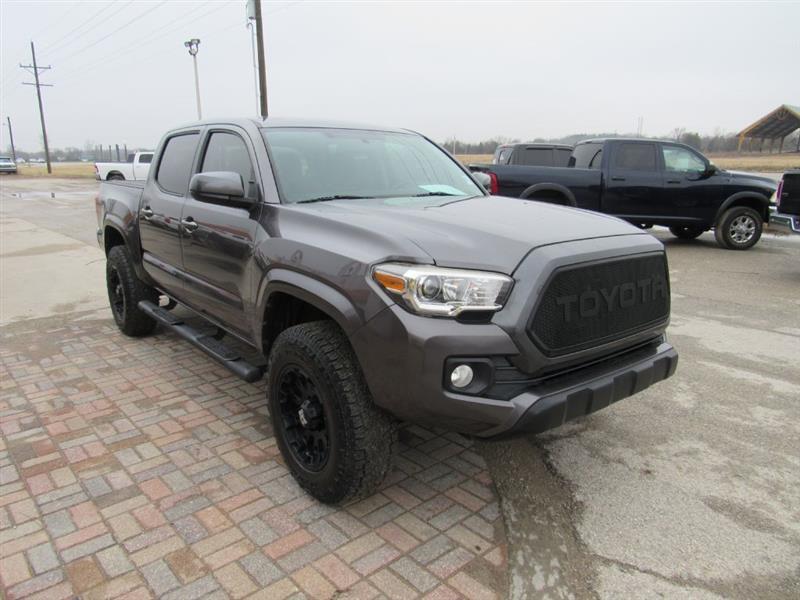Toyota Tacoma SR5 Double Cab Long Bed V6 6AT 2WD 2016