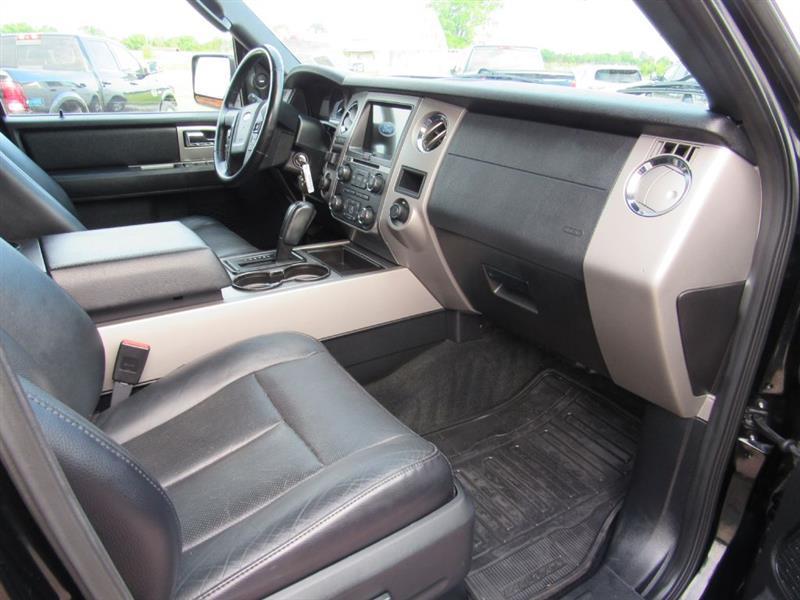 Ford Expedition XLT 4WD 2016