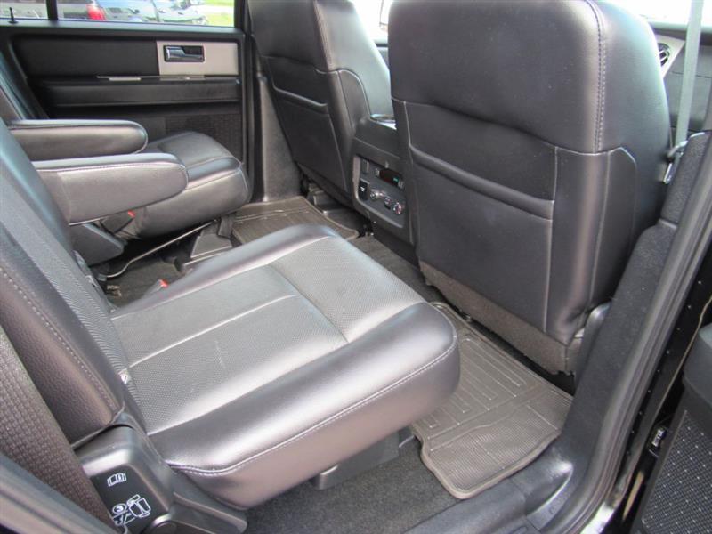 Ford Expedition XLT 4WD 2016