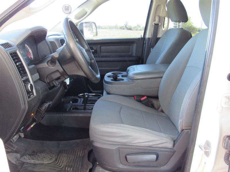 RAM 2500 Tradesman Crew Cab SWB 4WD 2013
