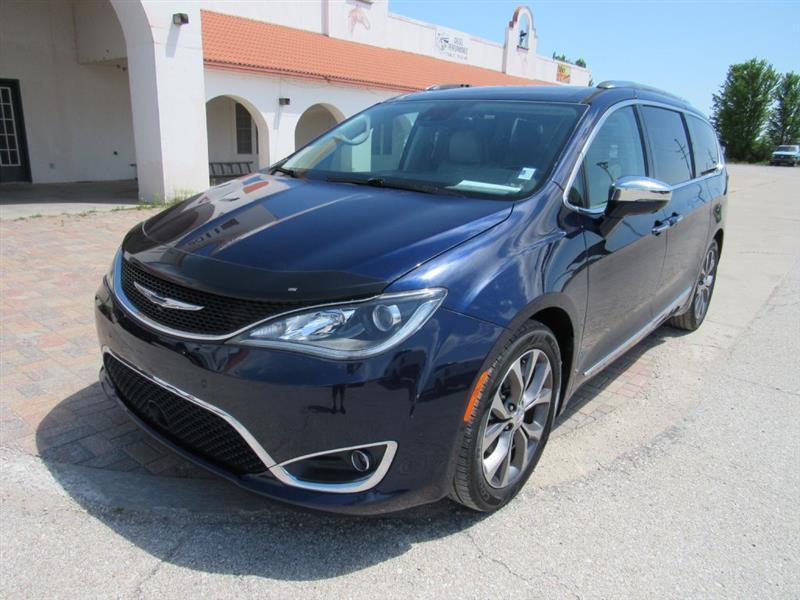 Chrysler Pacifica  2017