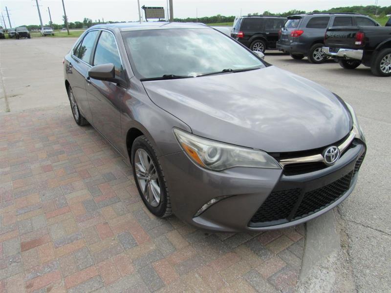 Toyota Camry LE 2017