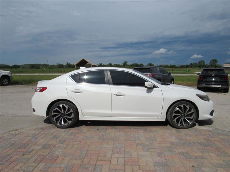 Acura ILX 8-Spd AT w/ Technology Plus Package 2016