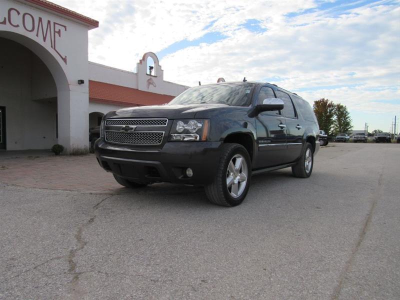 Chevrolet Suburban LTZ 1500 4WD 2010
