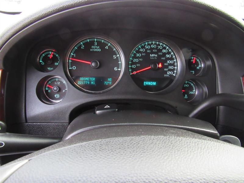 Chevrolet Suburban LTZ 1500 4WD 2010