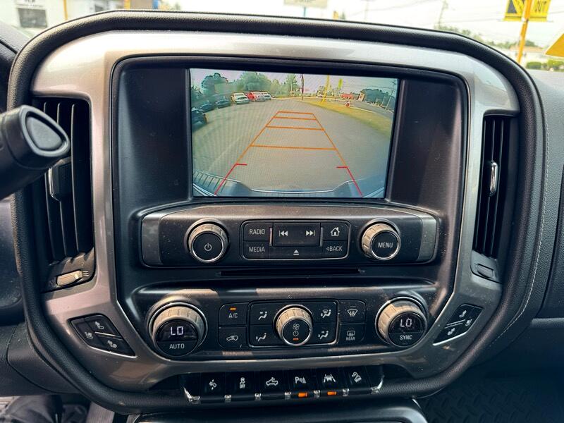 Chevrolet Silverado 1500 LTZ Double Cab Short Box 4WD 2017 Chevrolet Silverado 1500 LTZ Double Cab Short Box 4WD 2017