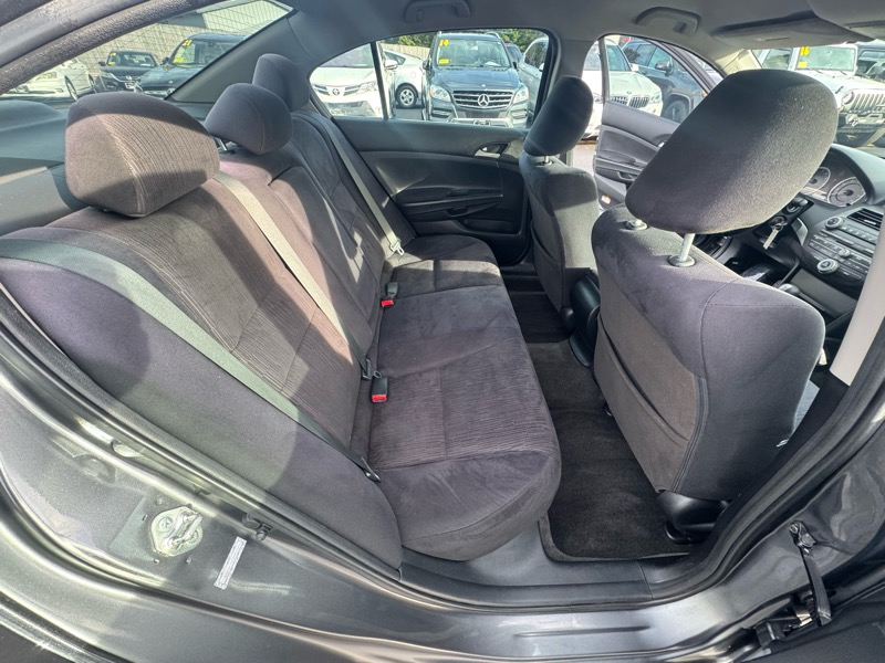 Honda Accord LX sedan AT 2012 Honda Accord LX sedan AT 2012