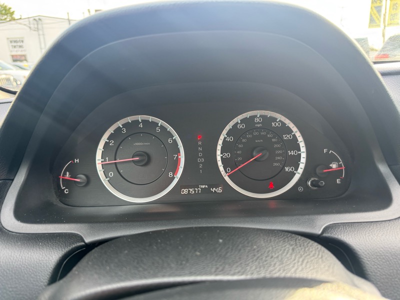 Honda Accord LX sedan AT 2012 Honda Accord LX sedan AT 2012