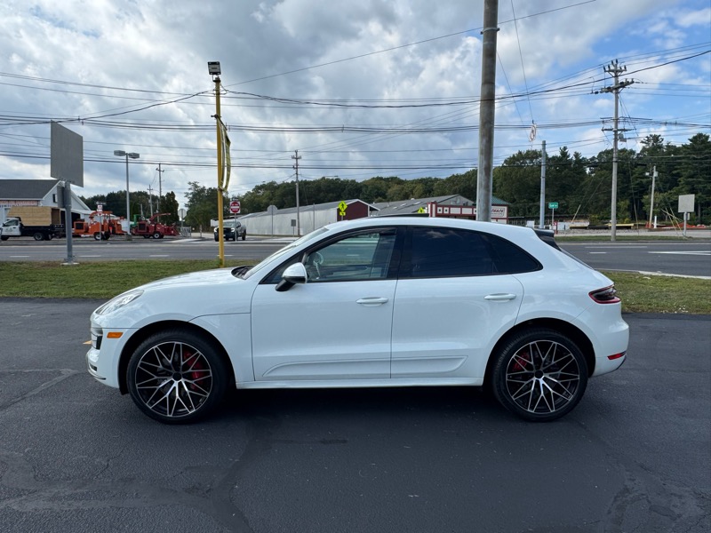 Porsche Macan Turbo 2015 Porsche Macan Turbo 2015